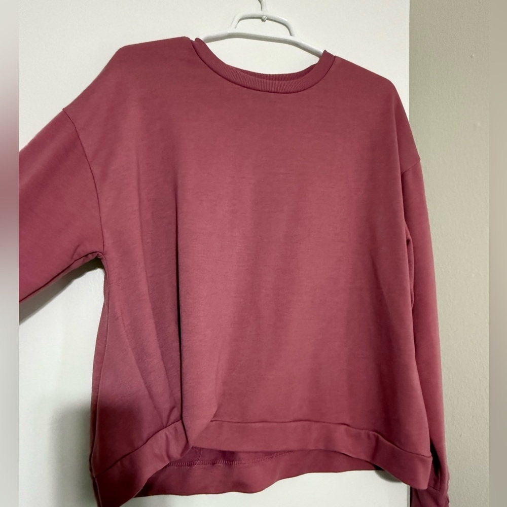 Women's Daisy Fuentes Fit Mauve Sweatshirt